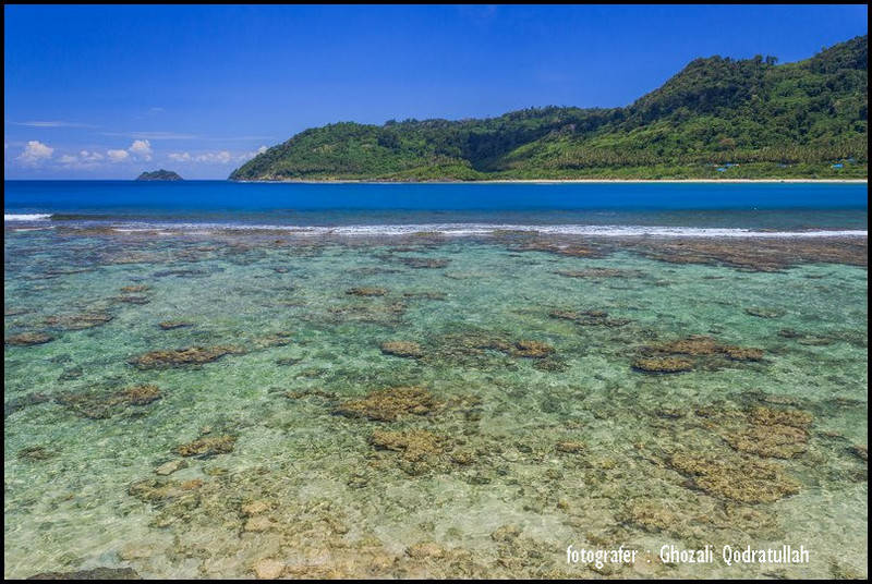 pantai rinon pantai rinon